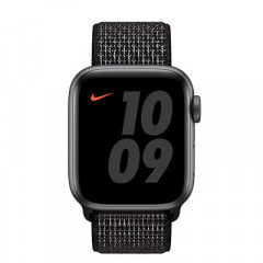Apple Watch Nike SE 40mm GPSモデル MYYM2J/A+MX7Y2FE/A A2351【スペースグレイアルミニウムケース/ブラックNikeスポーツループ】